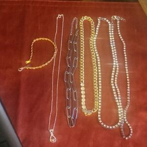 5 Necklaces 1 Bracelet